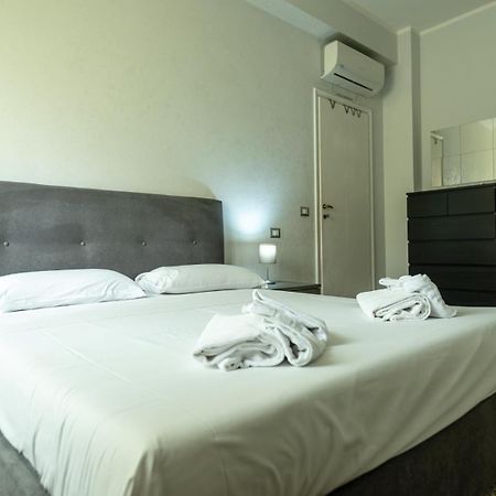 Domus Tuscolana Apartment Rome Bagian luar foto