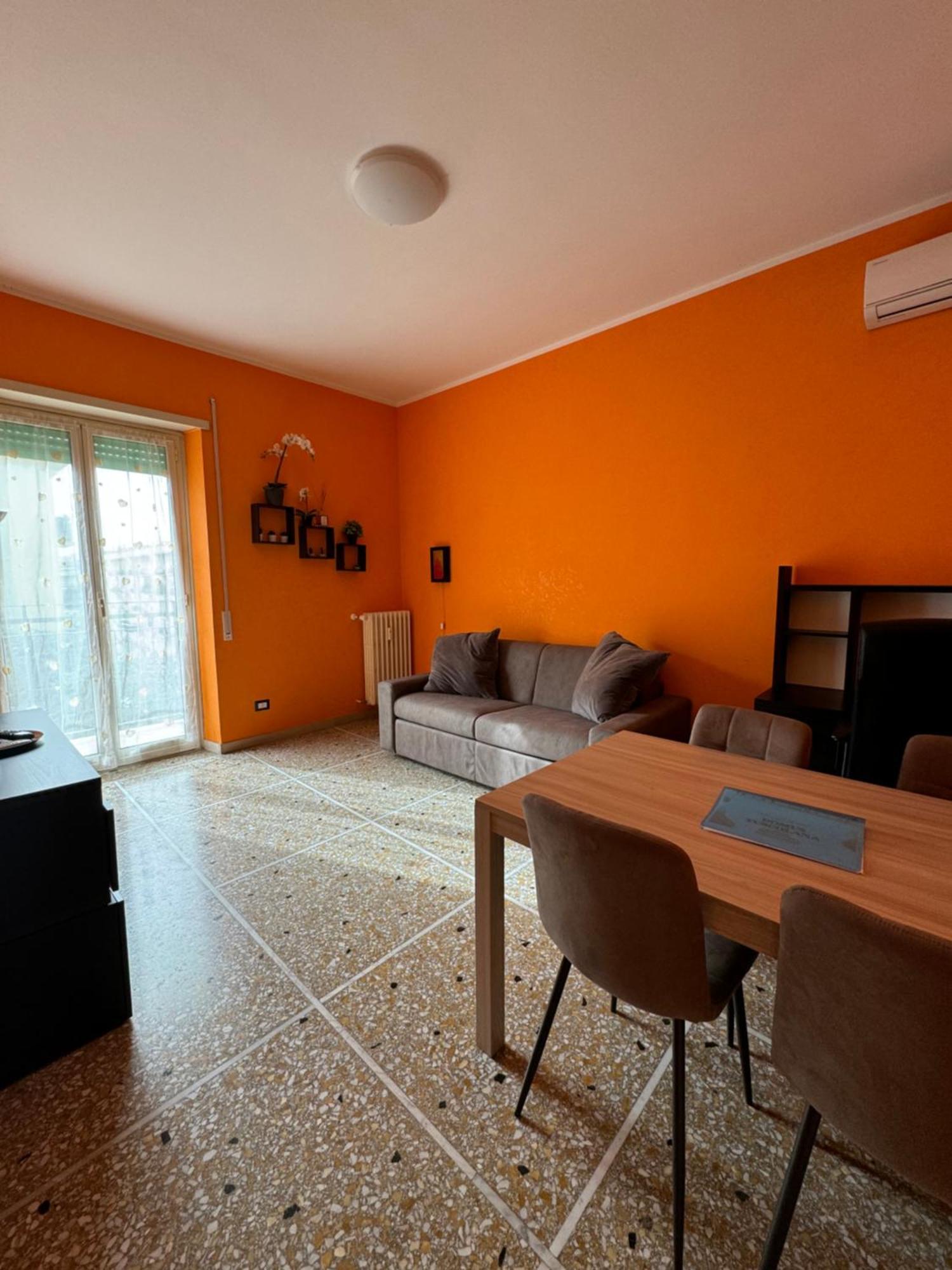 Domus Tuscolana Apartment Rome Bagian luar foto